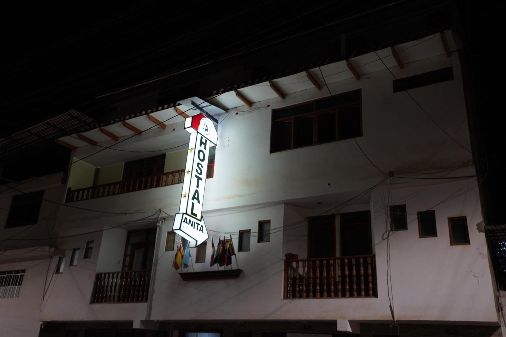 Anita Hostal Chachapoyas Kültér fotó
